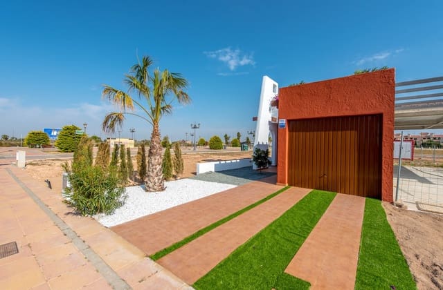 Chalet de 3 habitaciones en Centro, Los Alcázares en venta - 421.740 € (Ref: 9887722)