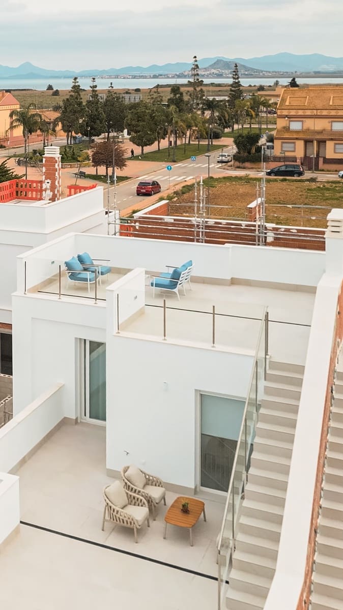 3 slaapkamer Villa te koop in Los Alcazares - € 467.000 (Ref: 9887766)