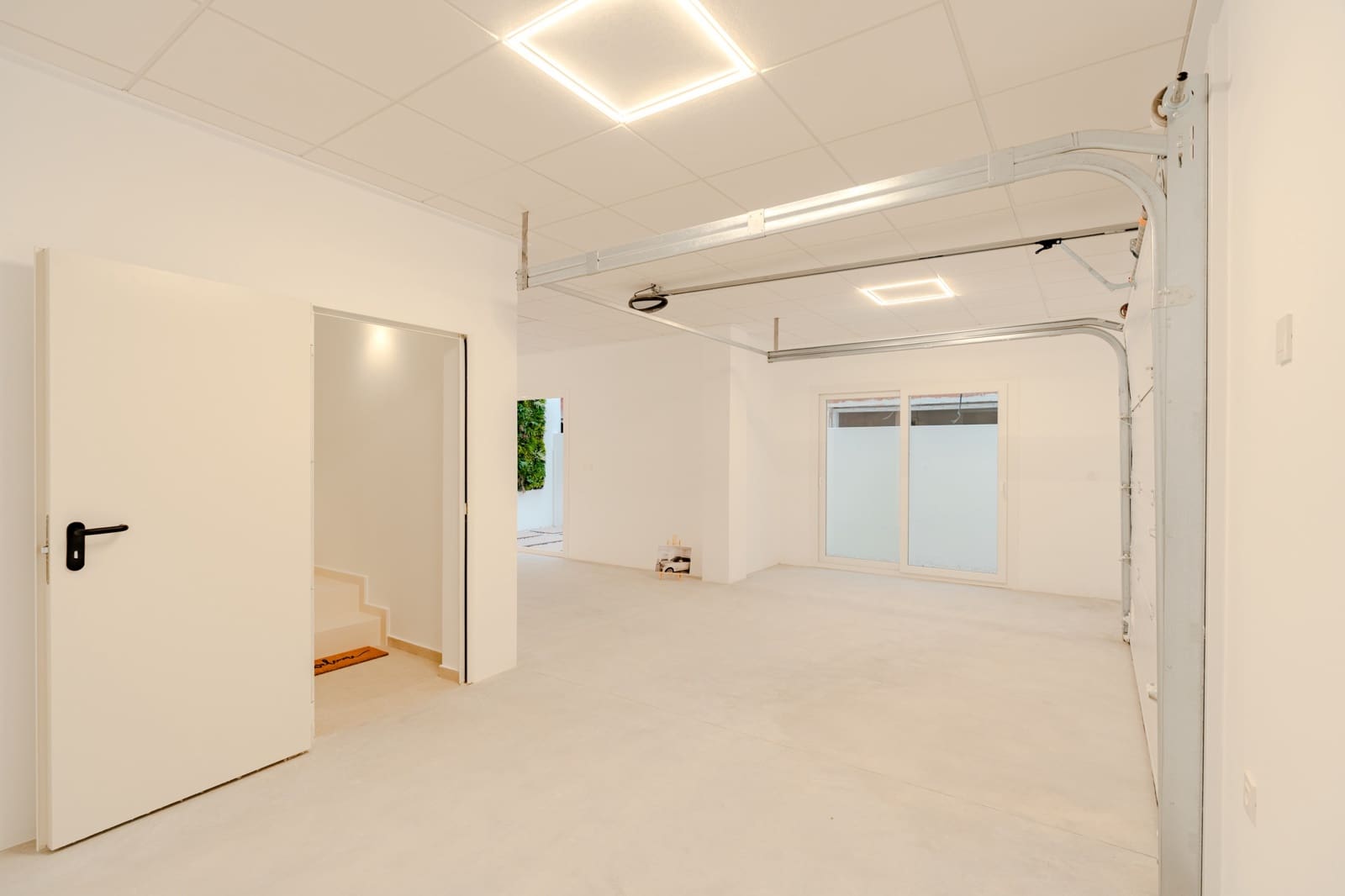 3 soveværelse Villa til salg i Los Alcazares med swimmingpool garage - € 467.000 (Ref: 9887766)