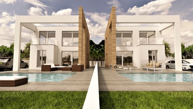 4 Zimmer Villa zu verkaufen in Las Piscinas Naturales, Torrevieja mit Pool - 750.000 € (Ref: 9887771)