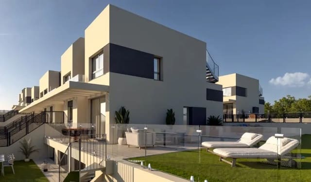 3 quarto Moradia em Banda para venda em Castillo Sohail, Fuengirola com piscina - 870 000 € (Ref: 9888528)