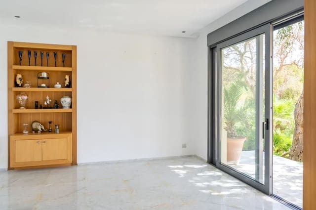 5 camera da letto Villa in vendita in San Roque Pueblo, San Roque - 2.500.000 € (Rif: 9888530)