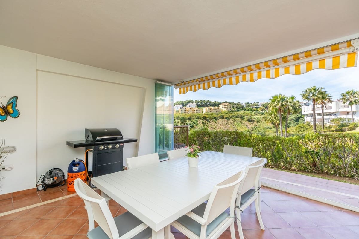 2 sovrum Lägenhet till salu i Miraflores - 385 000 € (Ref: 9891481)