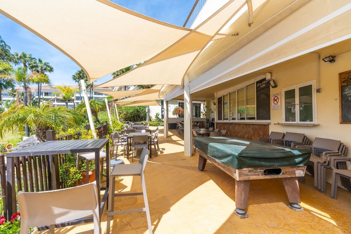 2 sovrum Lägenhet till salu i Miraflores - 385 000 € (Ref: 9891481)