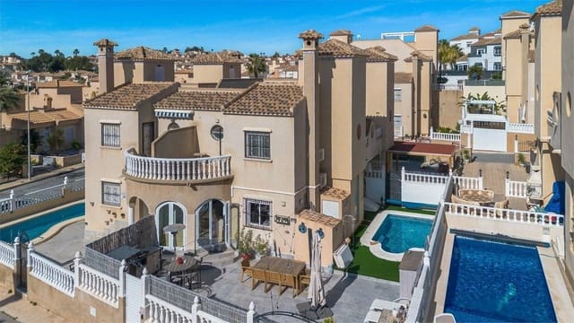 2 chambre Villa/Maison à vendre à Villamartin, Orihuela - 279 900 € (Ref: 9891482)