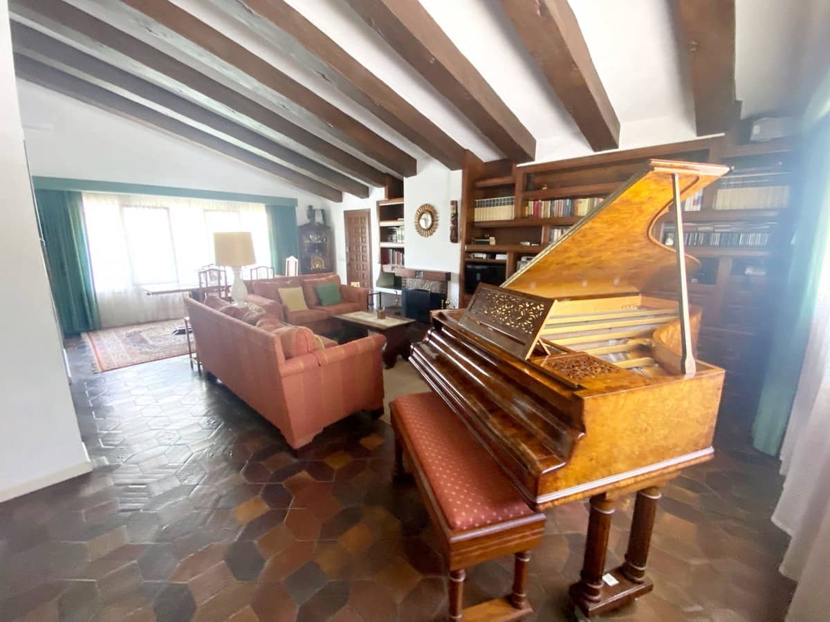 3 sypialnia Willa na sprzedaż w Fuengirola - 985 000 € (Ref: 9891483)