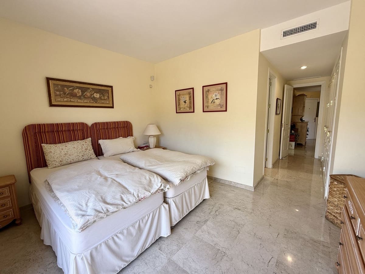 3 quarto Penthouse para venda em Rio Real com garagem - 749 000 € (Ref: 9893553)