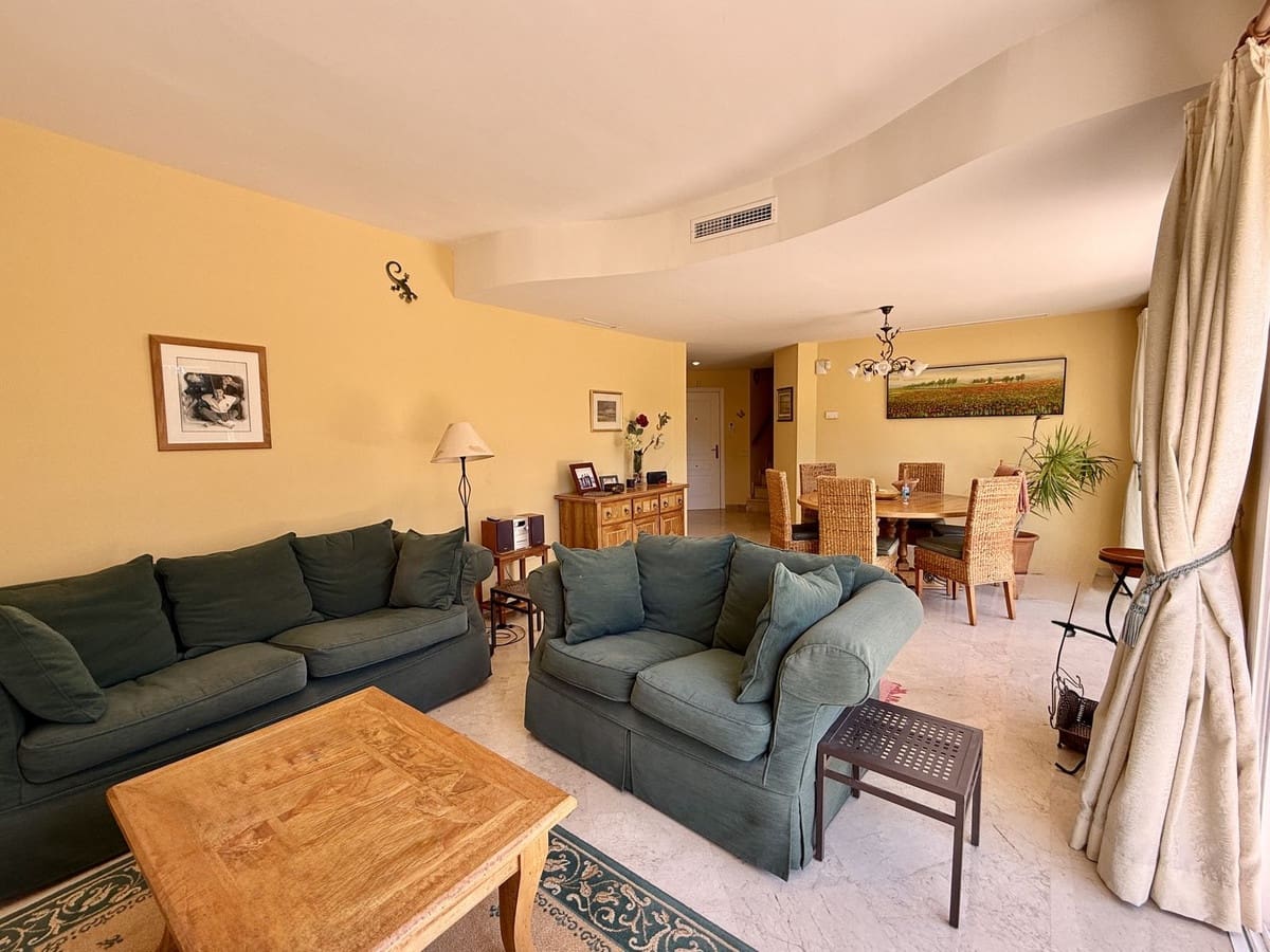 3 quarto Penthouse para venda em Rio Real com garagem - 749 000 € (Ref: 9893553)