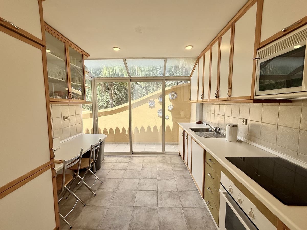 3 quarto Penthouse para venda em Rio Real com garagem - 749 000 € (Ref: 9893553)
