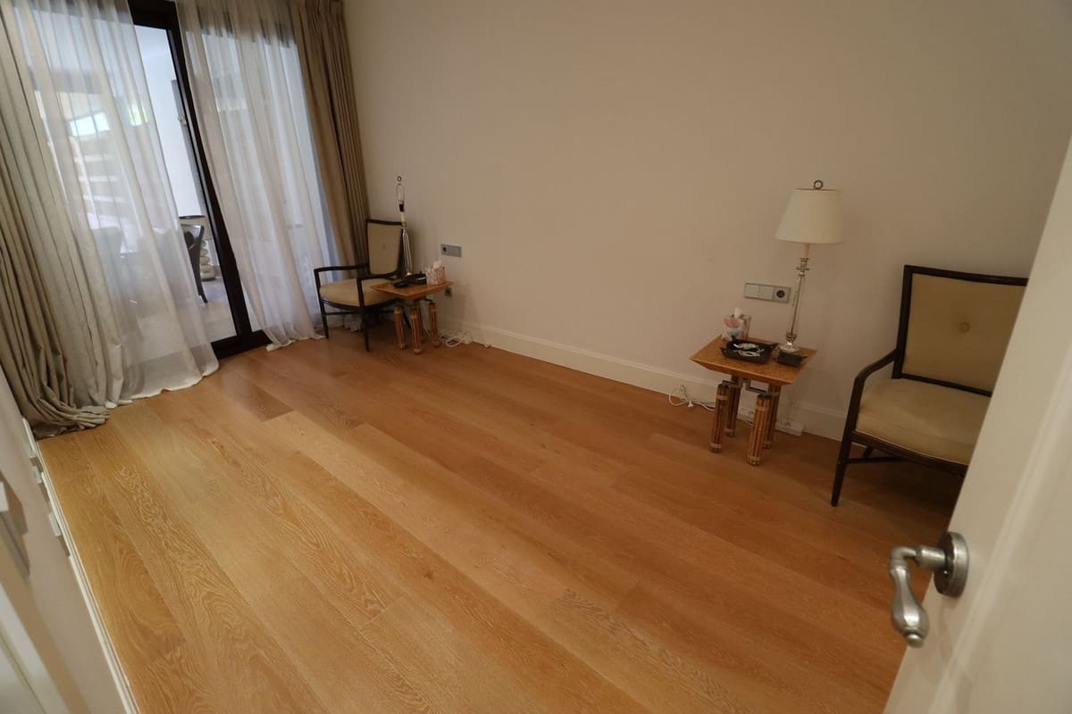 4 soverom Leilighet til salgs i San Pedro de Alcantara med garasje - € 1 650 000 (Ref: 9893554)