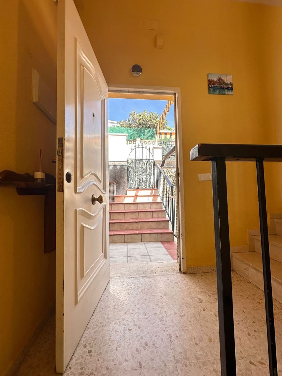 3 quarto Casa em Banda para venda em Rincon de la Victoria - 356 000 € (Ref: 9893555)