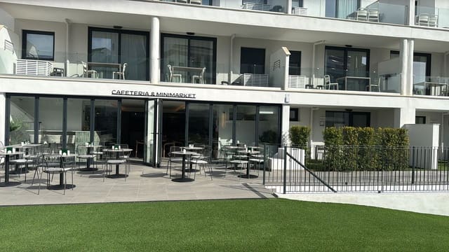 Apartamento de 2 habitaciones en Torreblanca, Fuengirola en venta con garaje - 310.000 € (Ref: 9895565)