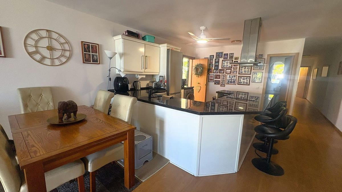 3 Zimmer Apartment zu verkaufen in Estepona - 345.000 € (Ref: 9895567)