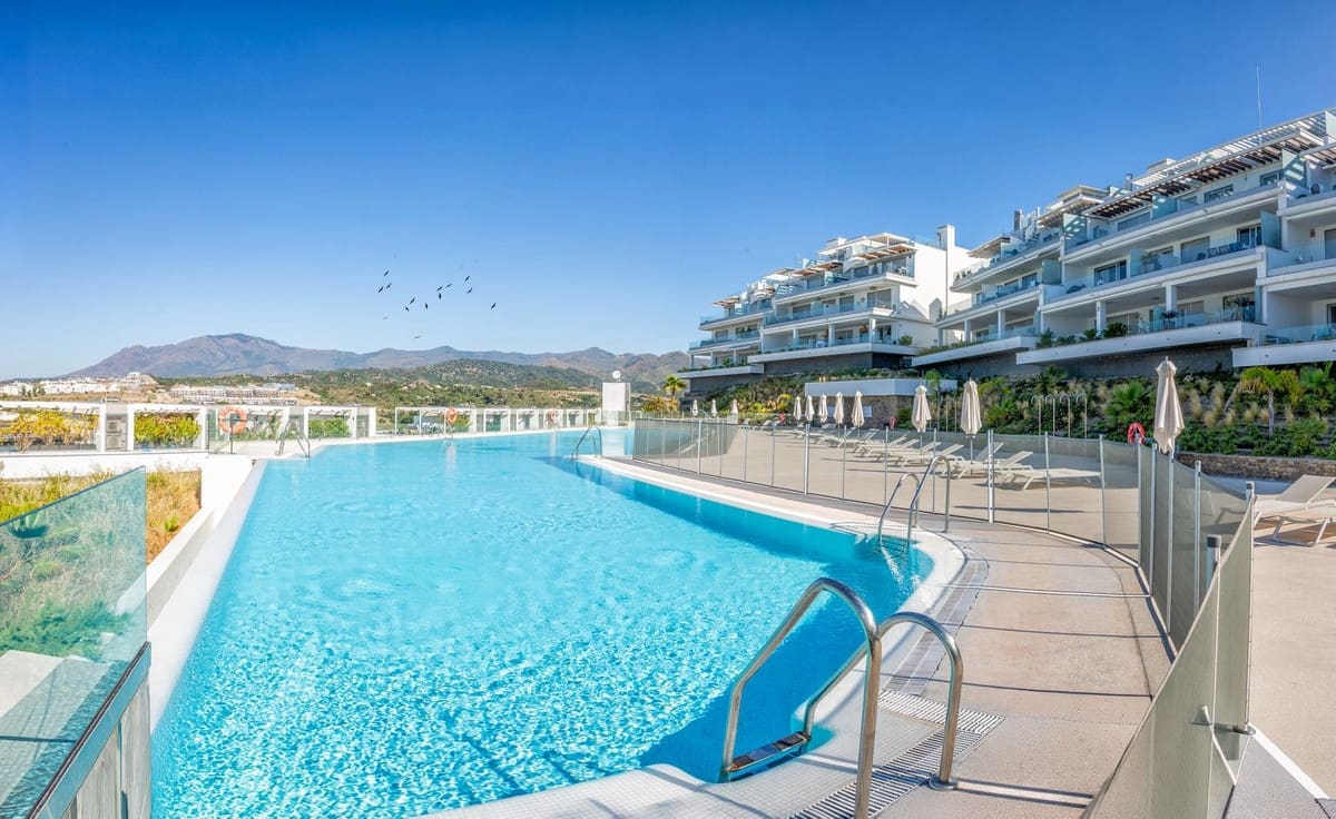 2 Zimmer Apartment zu verkaufen in Cancelada mit Garage - 499.000 € (Ref: 9898587)