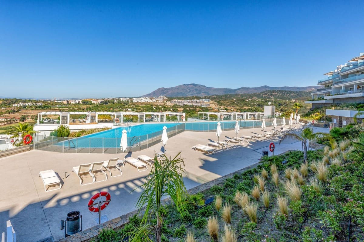 2 Zimmer Apartment zu verkaufen in Cancelada mit Garage - 499.000 € (Ref: 9898587)
