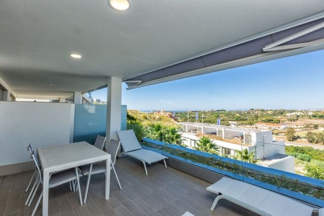 2 Zimmer Apartment zu verkaufen in Cancelada, Estepona mit Garage - 499.000 € (Ref: 9898587)