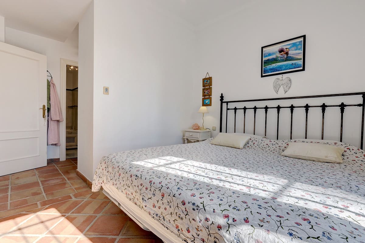3 quarto Apartamento para venda em Casares - 635 000 € (Ref: 9898589)