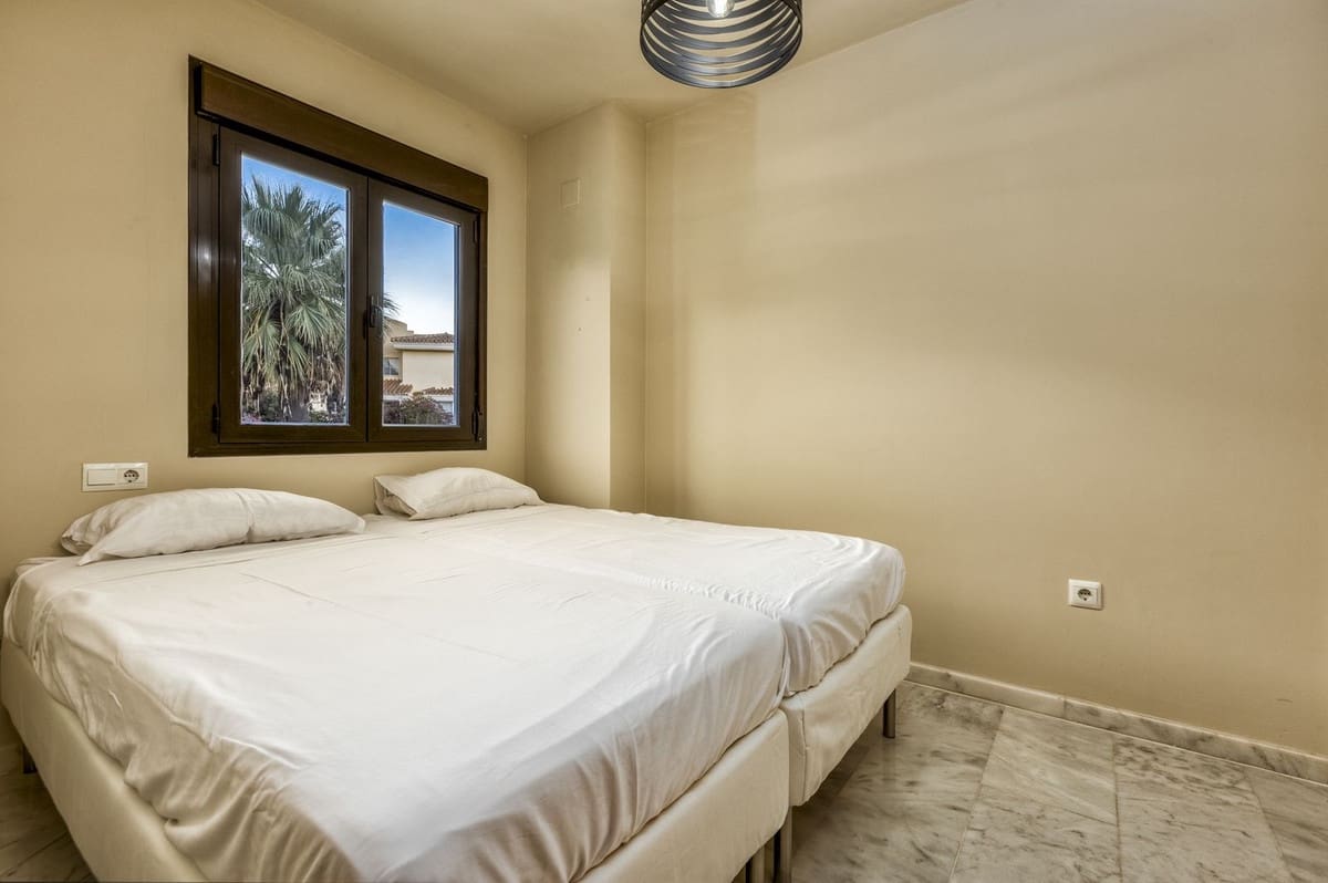 4 soveværelse Byhus til salg i Mijas med garage - € 590.000 (Ref: 9899998)