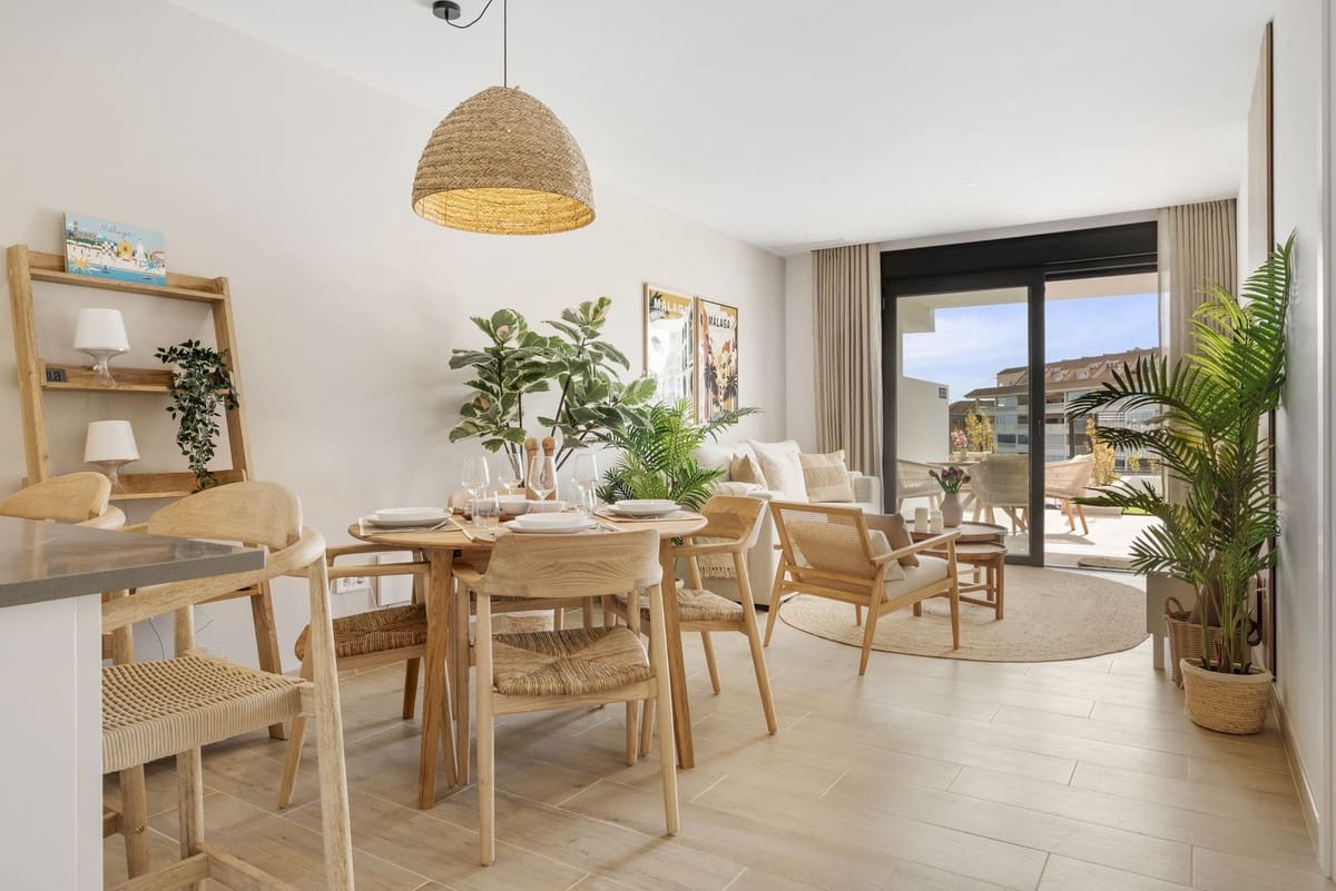 2 sovrum Lägenhet till salu i Fuengirola med garage - 595 000 € (Ref: 9899999)