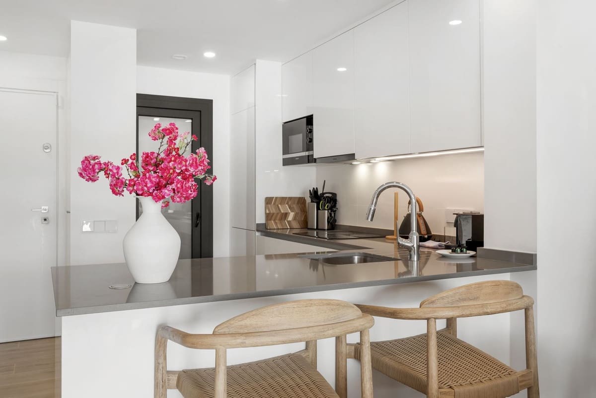 2 sovrum Lägenhet till salu i Fuengirola med garage - 595 000 € (Ref: 9899999)