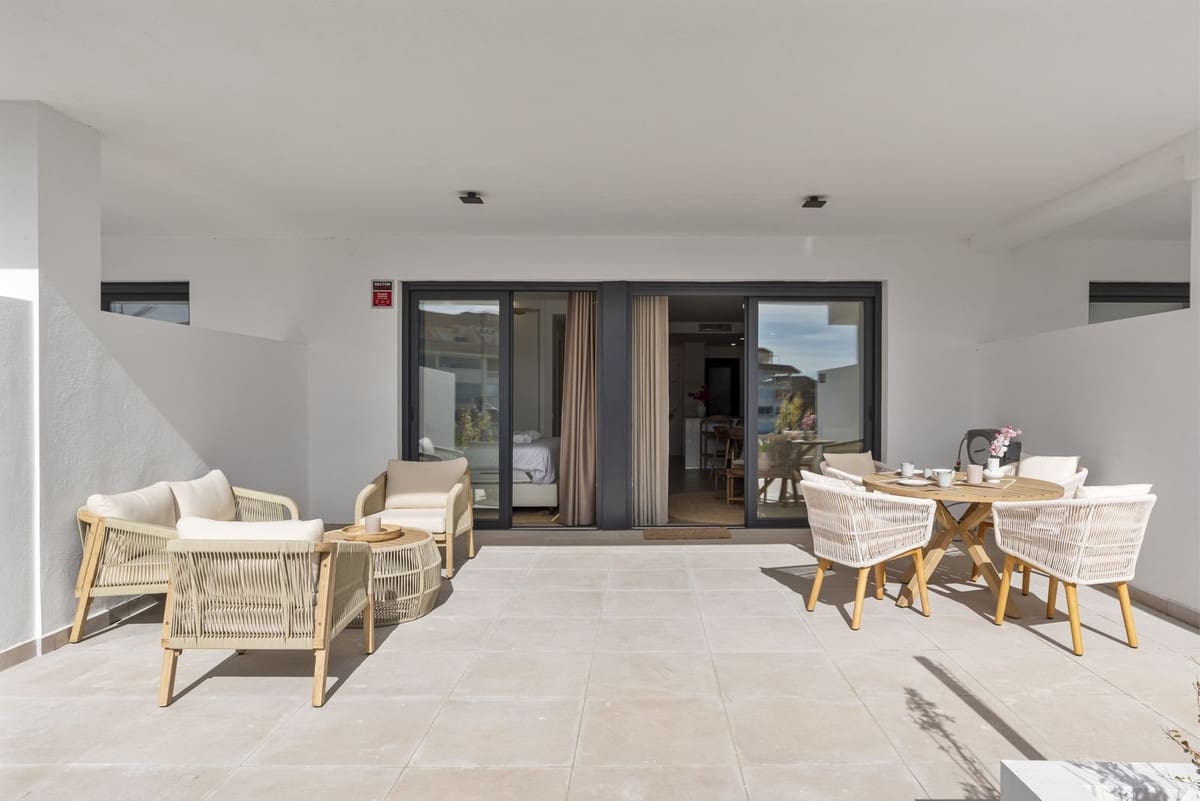 2 sovrum Lägenhet till salu i Fuengirola med garage - 595 000 € (Ref: 9899999)
