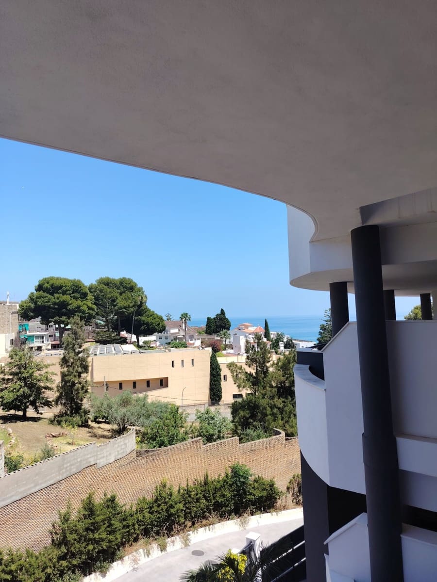2 Zimmer Apartment zu verkaufen in Torremolinos - 495.000 € (Ref: 9900000)