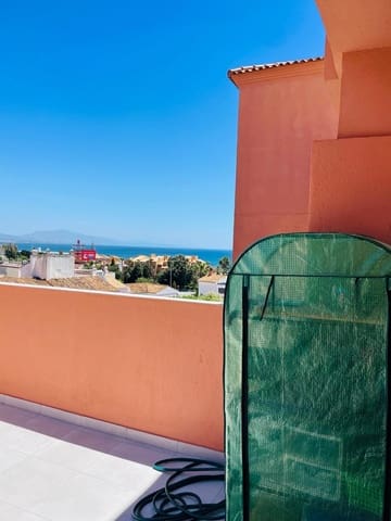 2 chambre Penthouse à vendre à La Duquesa / Puerto de la Duquesa, Manilva - 399 000 € (Ref: 9900001)