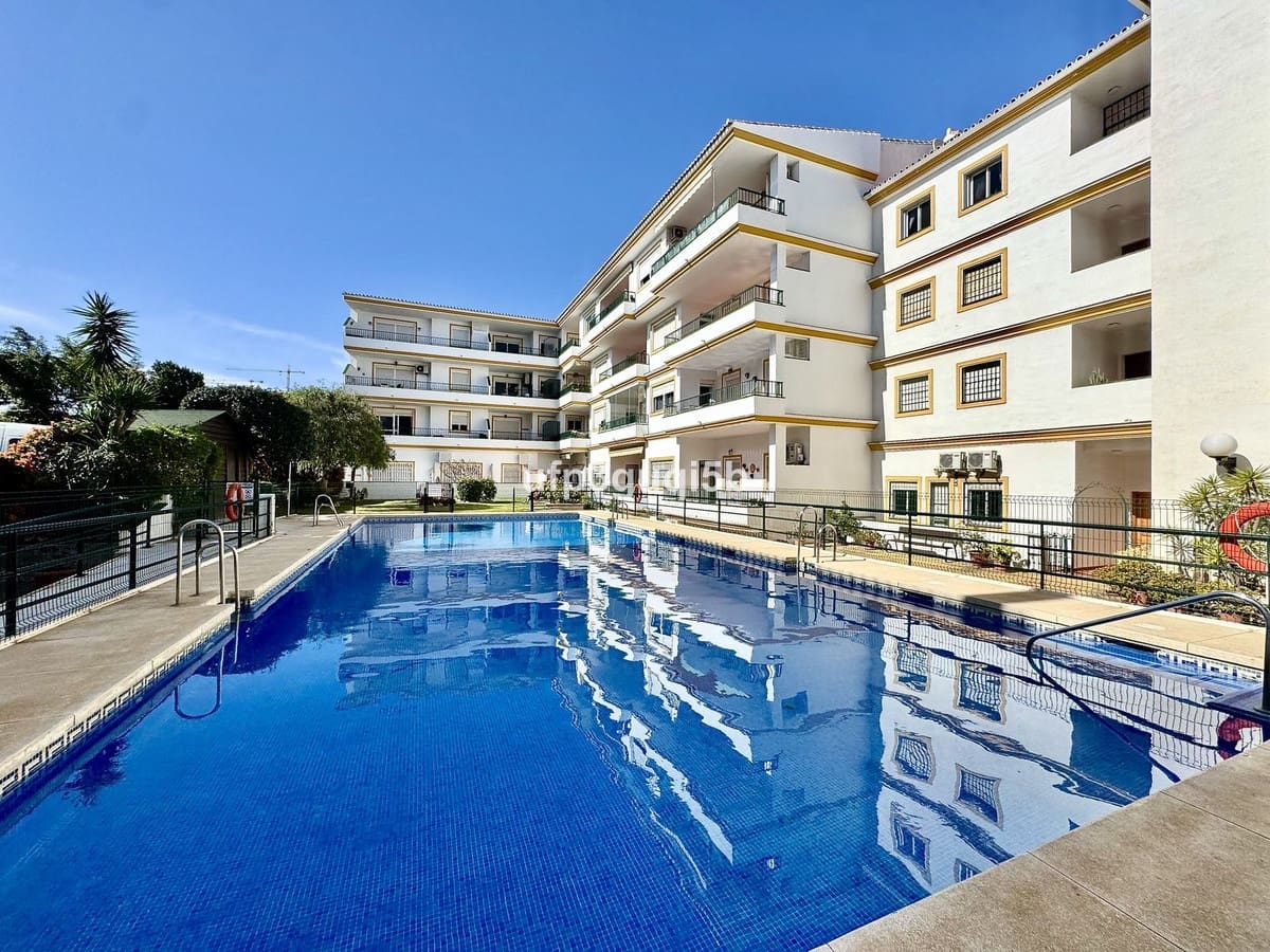 2 quarto Apartamento para venda em La Cala de Mijas com garagem - 449 000 € (Ref: 9900003)