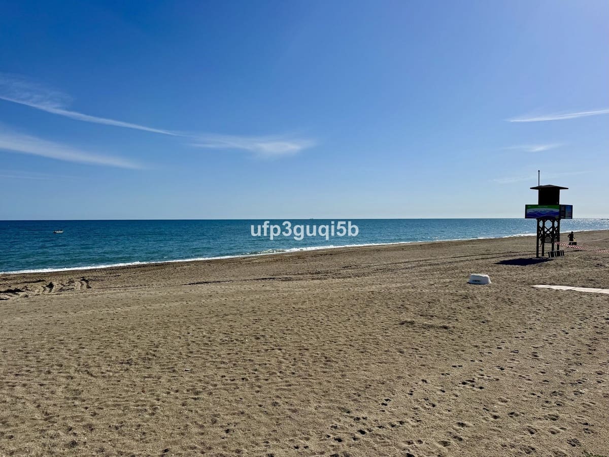 2 quarto Apartamento para venda em La Cala de Mijas com garagem - 449 000 € (Ref: 9900003)