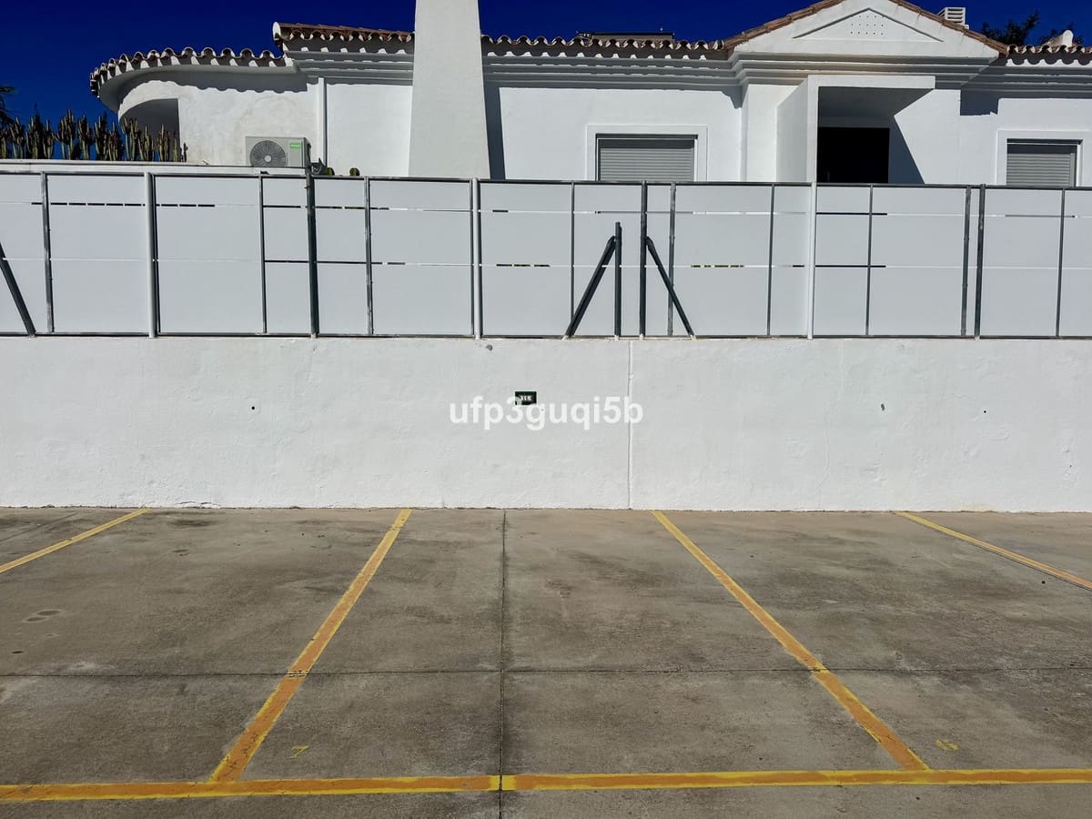 1 slaapkamer Appartement te koop in Torrequebrada - € 260.000 (Ref: 9900004)