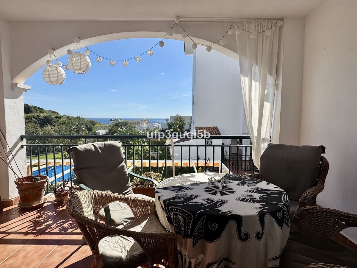 1 slaapkamer Appartement te koop in Torrequebrada - € 260.000 (Ref: 9900004)
