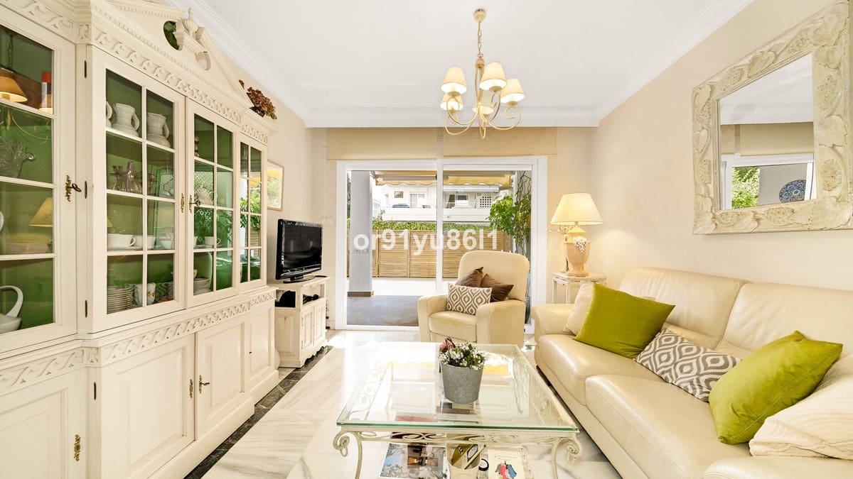 2 chambre Appartement à vendre à Golden Mile - 640 000 € (Ref: 9900005)