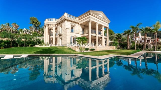 7 slaapkamer Villa te koop in Sierra Blanca, Marbella met garage - € 19.000.000 (Ref: 9900006)
