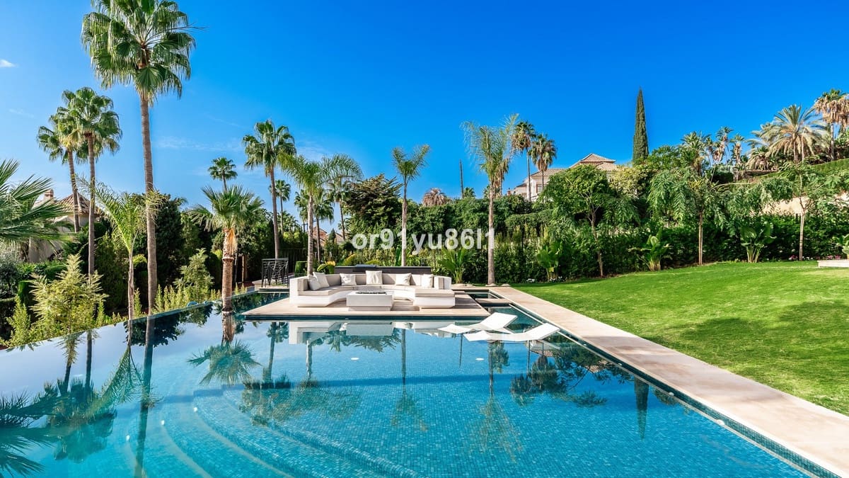 7 quarto Moradia para venda em Golden Mile com garagem - 19 000 000 € (Ref: 9900006)