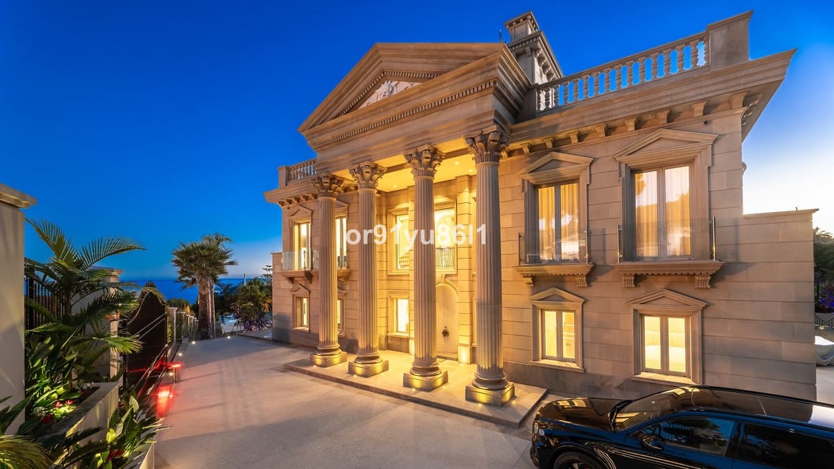 7 quarto Moradia para venda em Golden Mile com garagem - 19 000 000 € (Ref: 9900006)