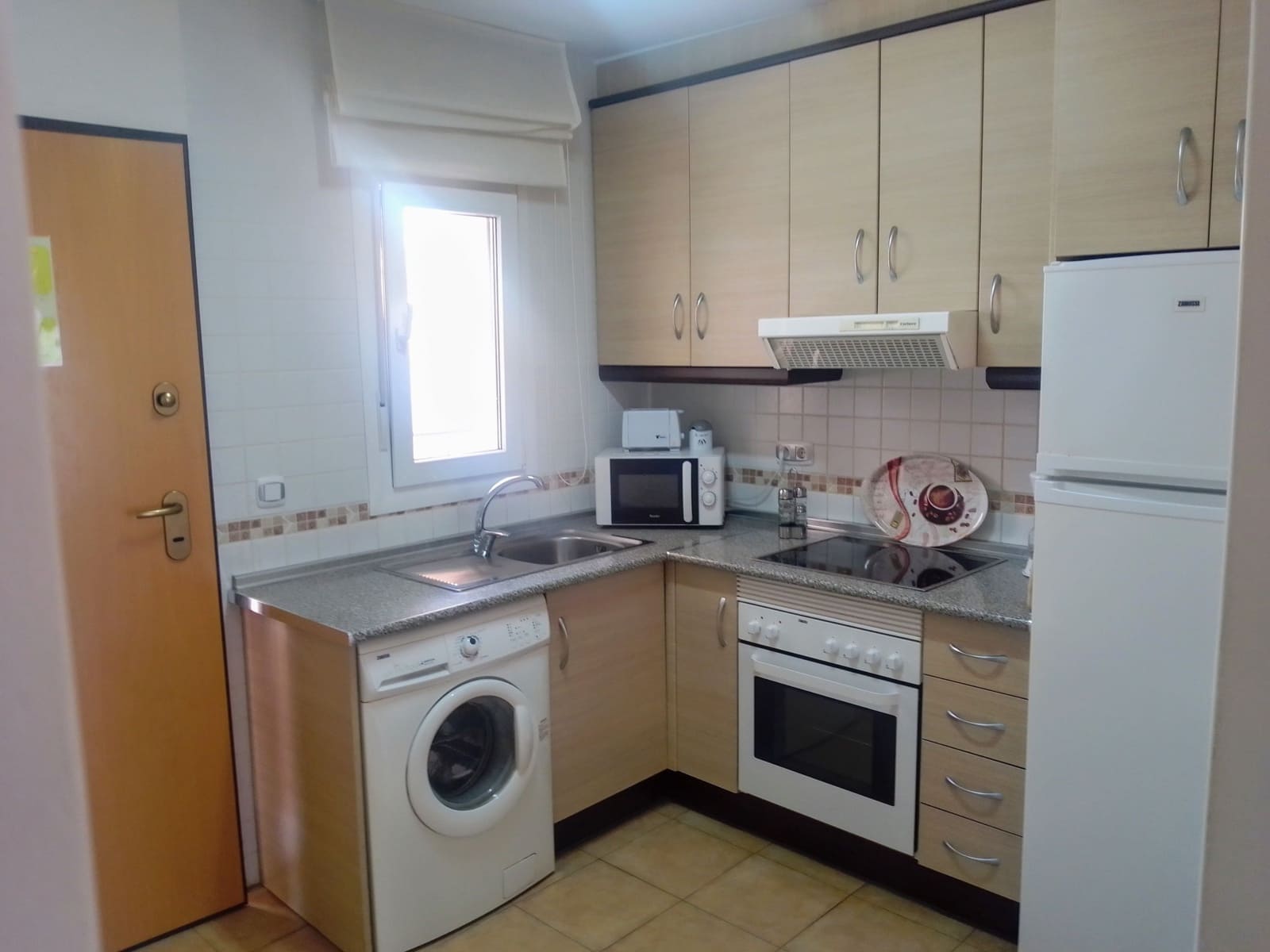 2 bedroom Apartment for sale in Aguilas - € 123,000 (Ref: 9900767)