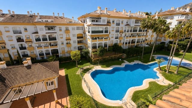 4 camera da letto Attico in vendita in Casco Antiguo, Marbella - 895.000 € (Rif: 9906621)