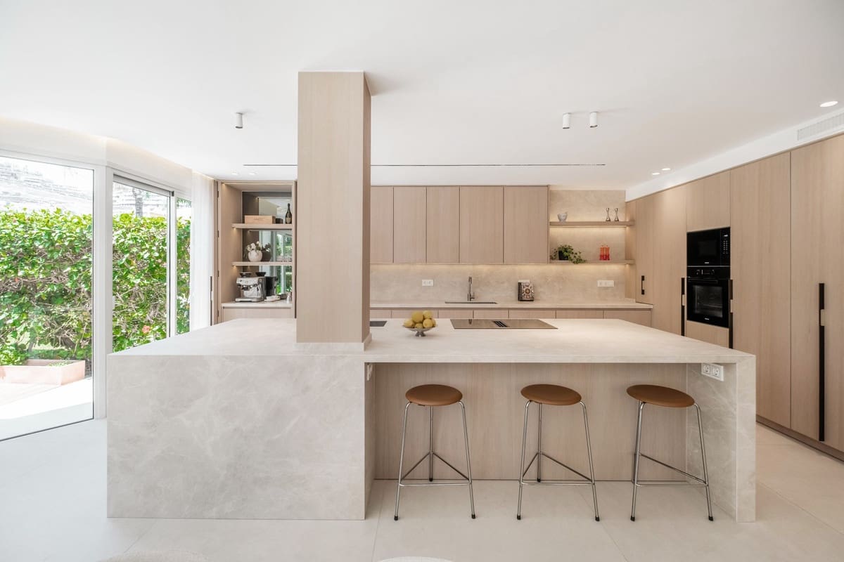 4 makuuhuone Maalaistalo myytävänä paikassa La Quinta - 2 395 000 € (Ref: 9906623)