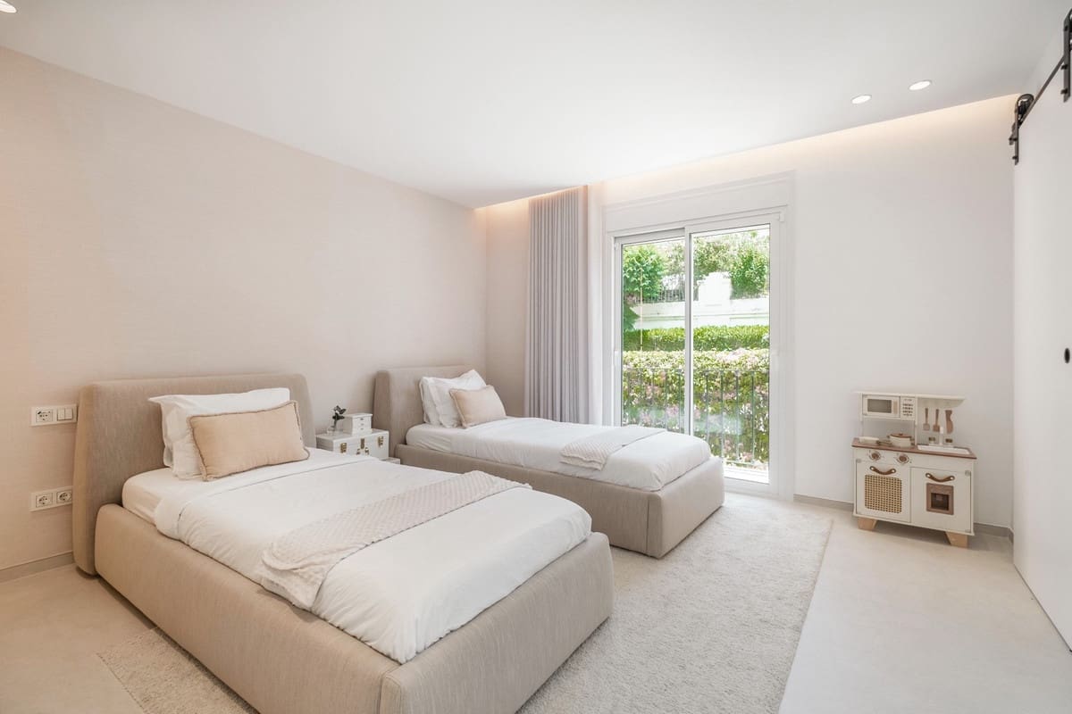 4 makuuhuone Maalaistalo myytävänä paikassa La Quinta - 2 395 000 € (Ref: 9906623)