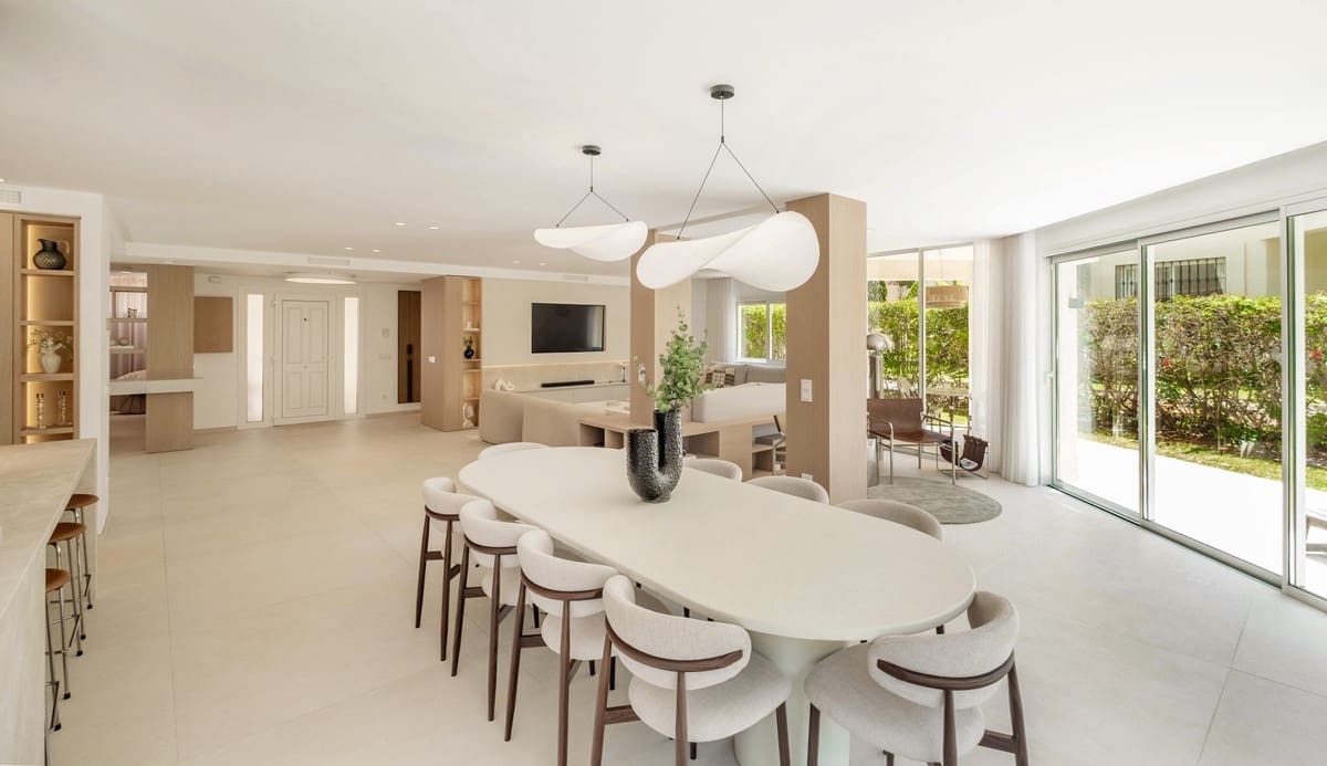 4 makuuhuone Maalaistalo myytävänä paikassa La Quinta - 2 395 000 € (Ref: 9906623)