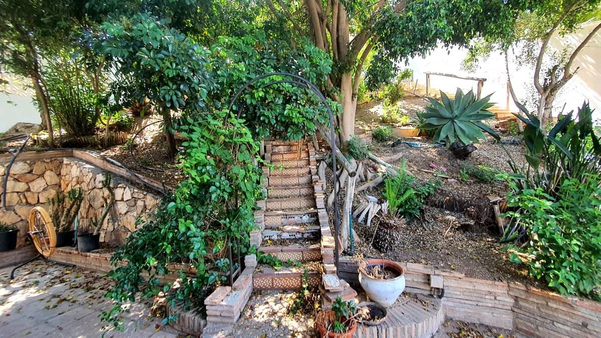 Chalet de 3 habitaciones en Fuengirola en venta - 725.000 € (Ref: 9906624)