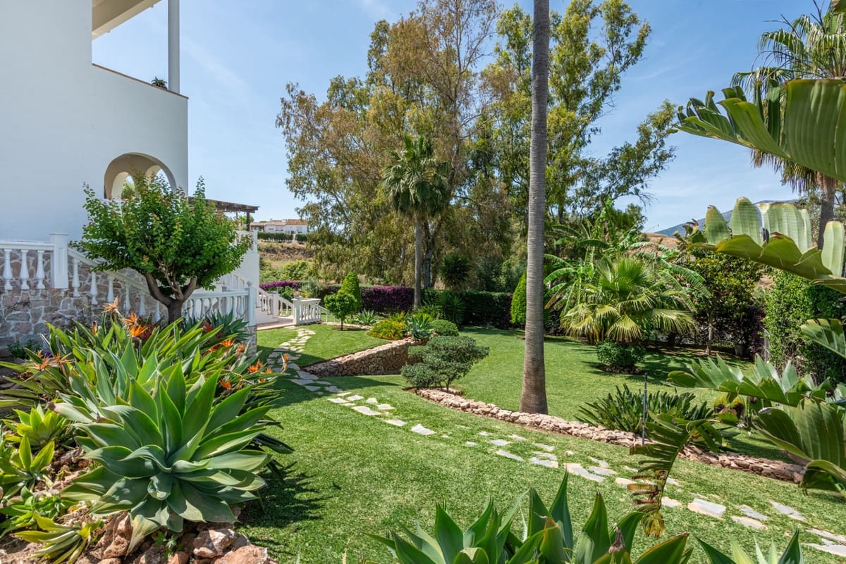 5 slaapkamer Villa te koop in Mijas - € 975.000 (Ref: 9909818)