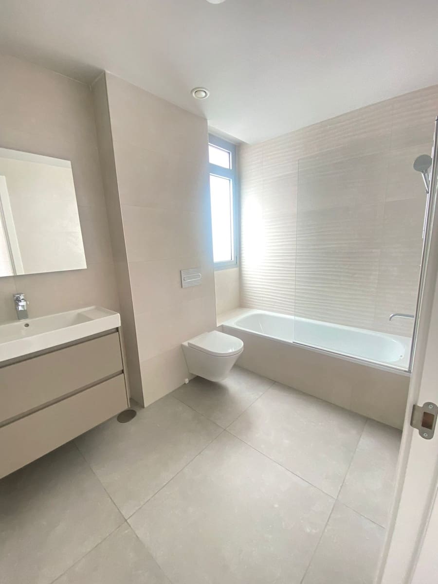 3 sovrum Lägenhet till salu i Elviria med garage - 995 000 € (Ref: 9909819)