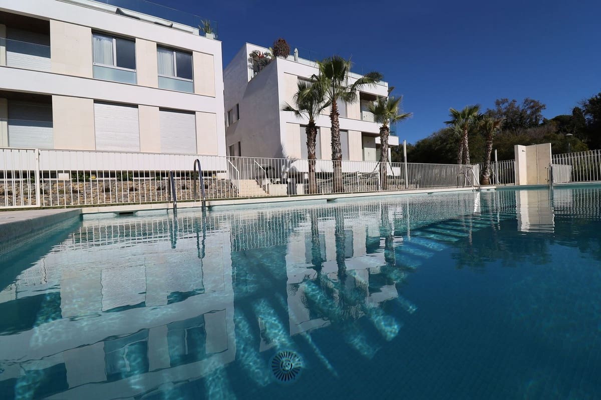 3 sovrum Lägenhet till salu i Elviria med garage - 995 000 € (Ref: 9909819)