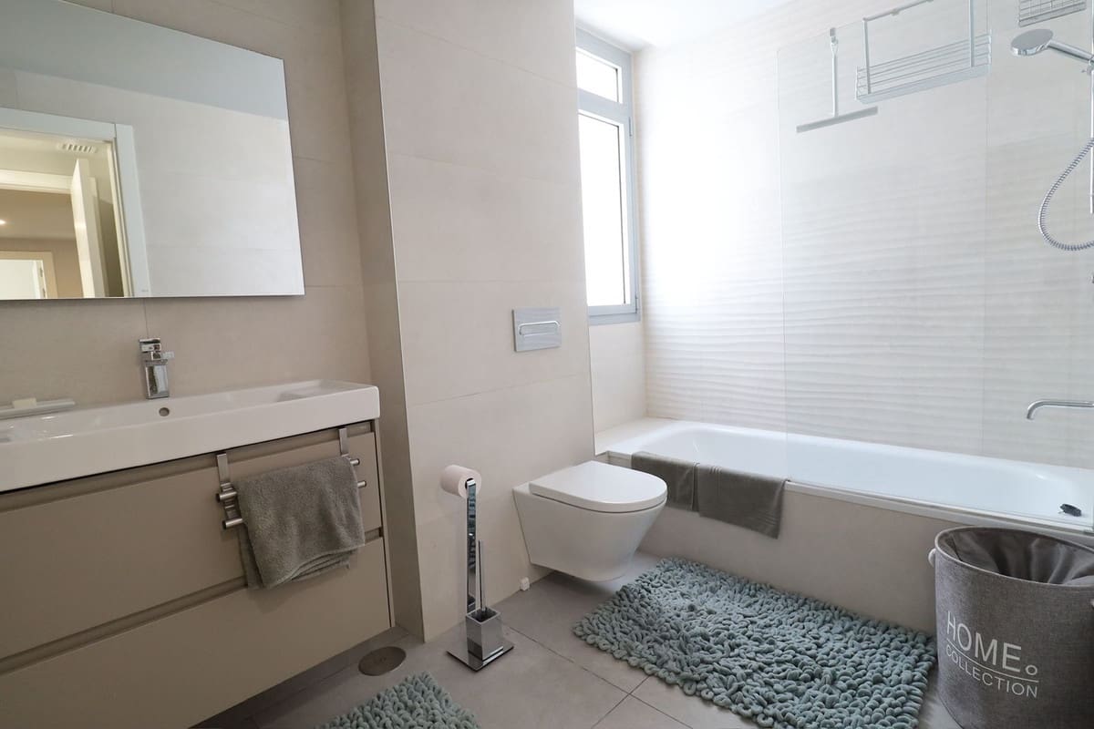 3 sovrum Lägenhet till salu i Elviria med garage - 995 000 € (Ref: 9909819)