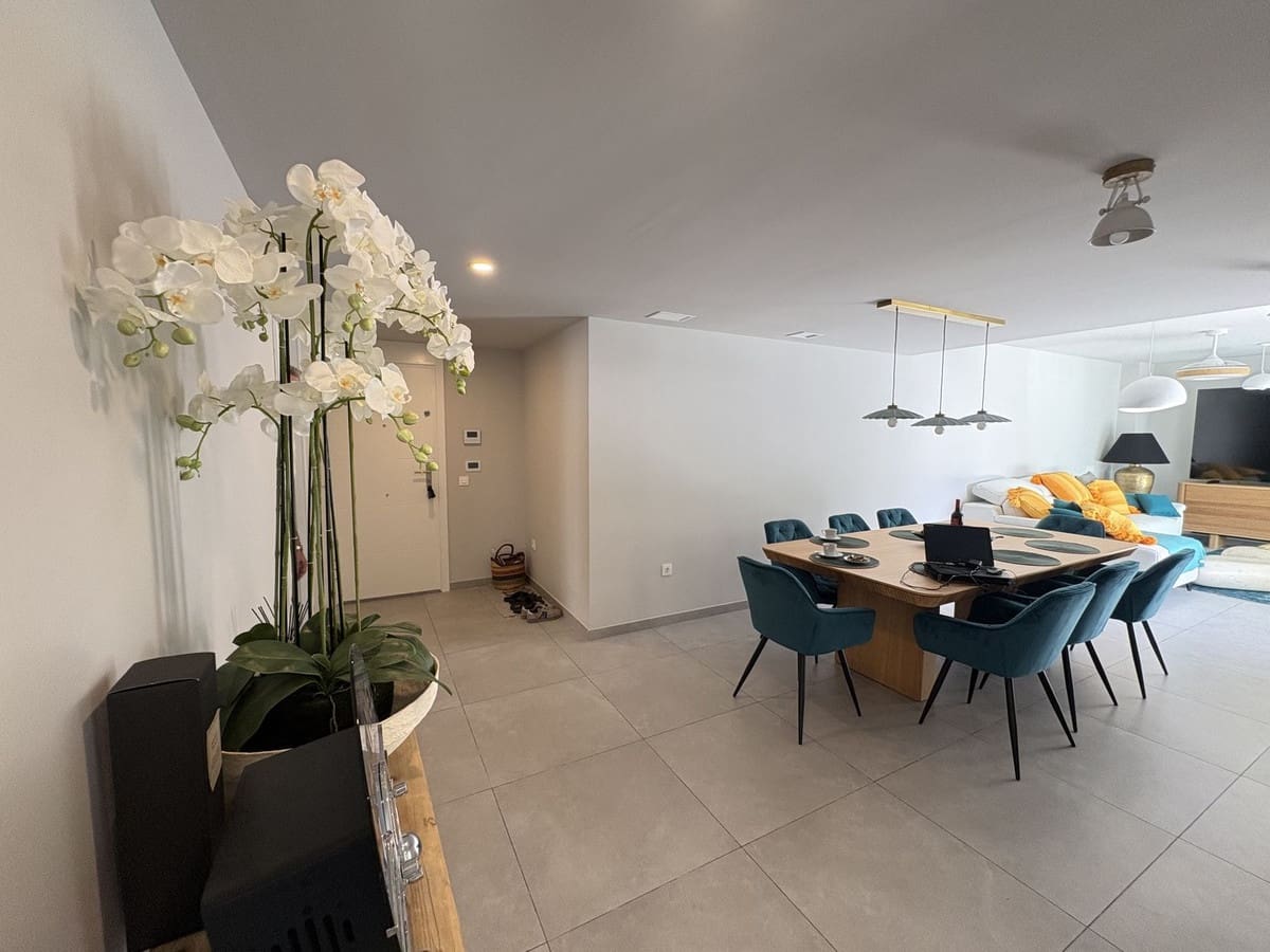 3 sovrum Lägenhet till salu i Elviria med garage - 995 000 € (Ref: 9909819)