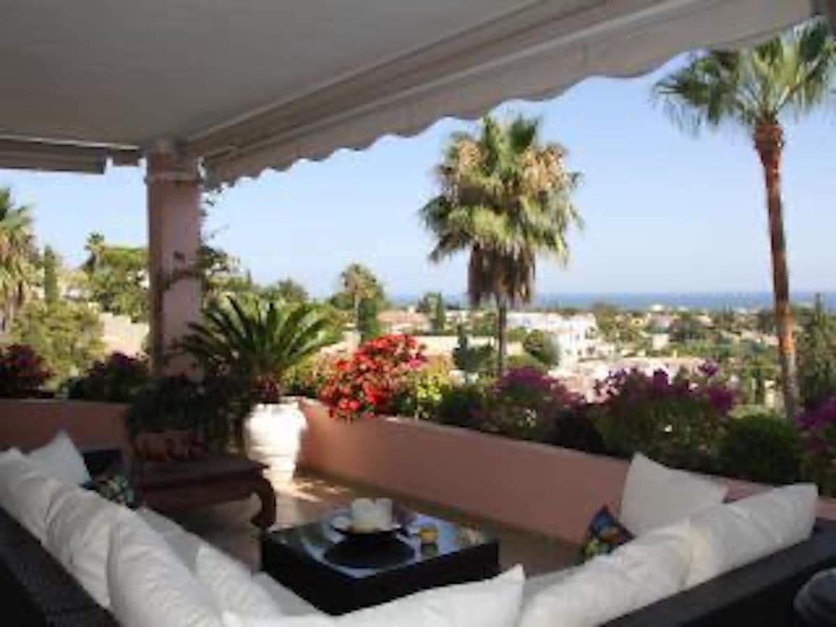 5 sovrum Villa till salu i Calahonda - 1 250 000 € (Ref: 9909820)