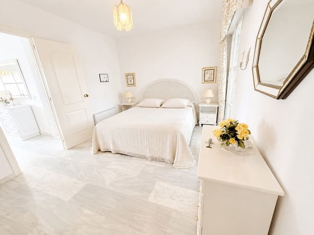 2 chambre Appartement à vendre à Torremuelle, Benalmádena - 320 000 € (Ref: 9912301)