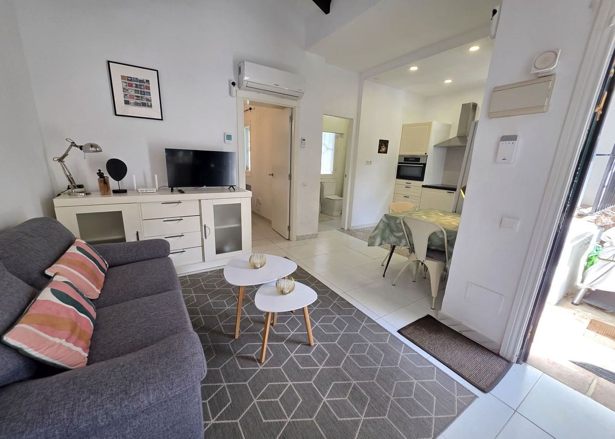 1 soveværelse Byhus til salg i Las Chapas med garage - € 259.000 (Ref: 9912302)