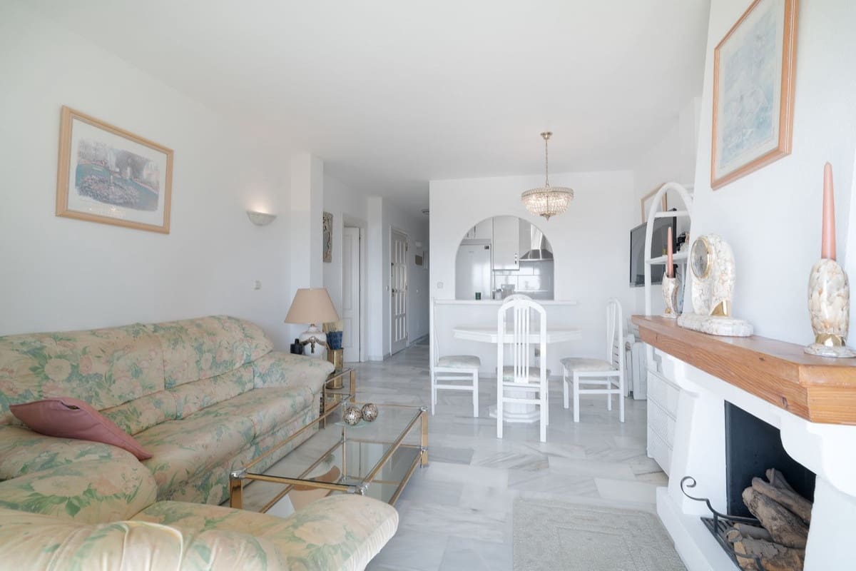 Apartamento de 2 habitaciones en La Cala de Mijas en venta - 545.000 € (Ref: 9916402)